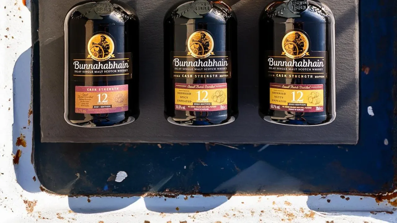 Fıçı Gücünde Bir Islay Klasiği: Bunnahabhain 12 Cask Strength 2023 Mercek Altında