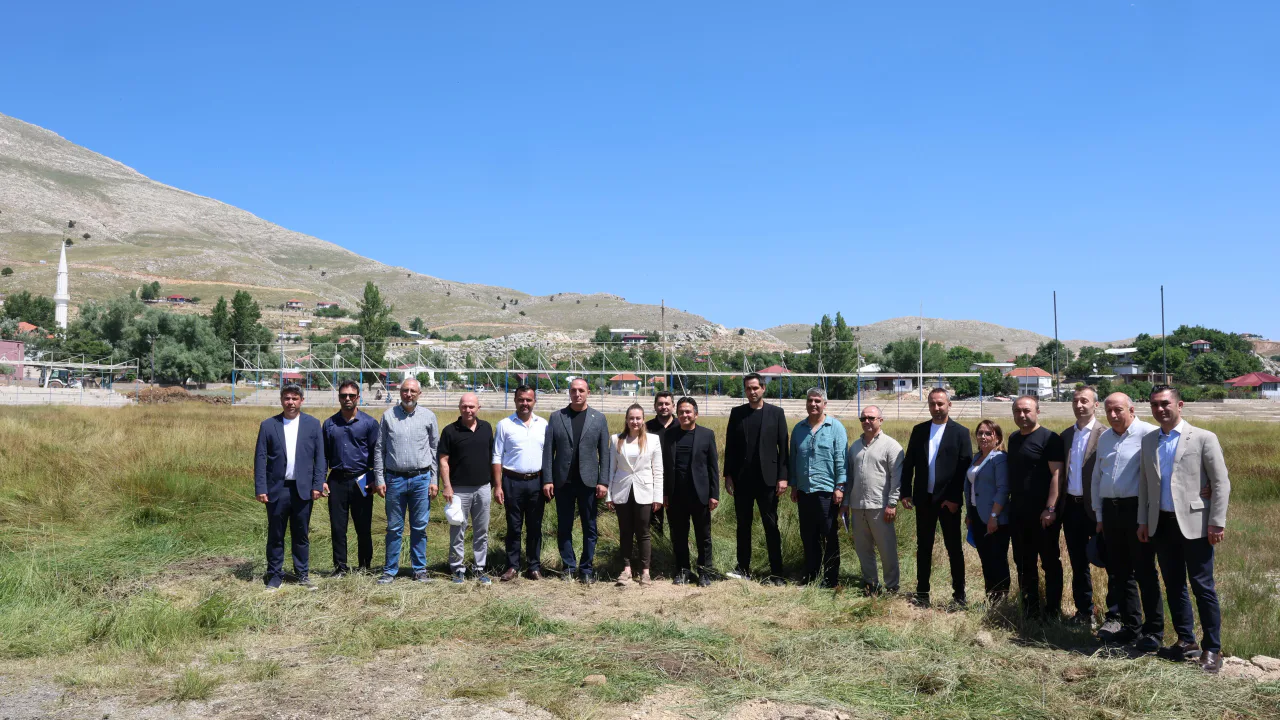 Feslikan Yağlı Pehlivan Güreşleri Öncesi Er Meydanı İncelendi
