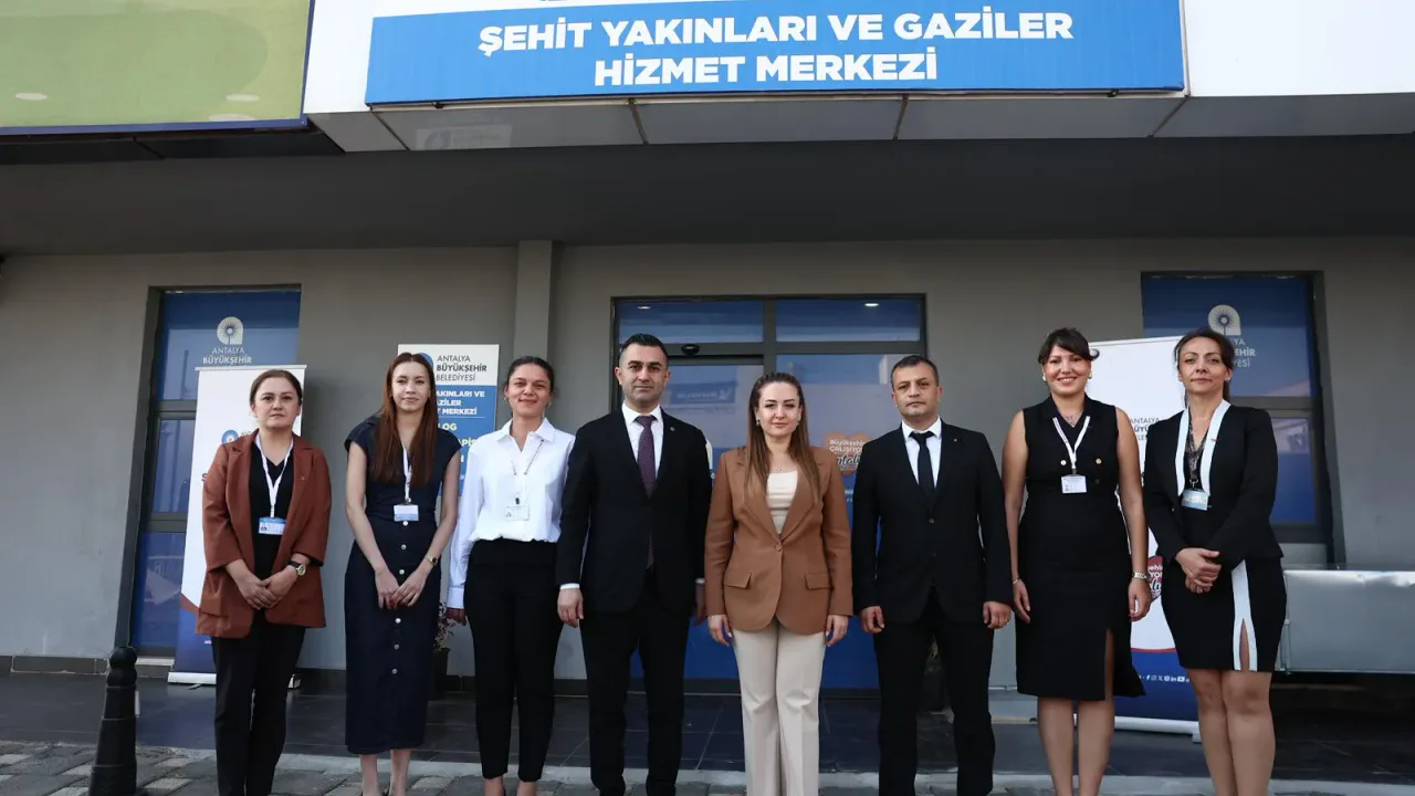 Antalya'da Şehit Yakınları ve Gaziler Hizmet Merkezi Açıldı