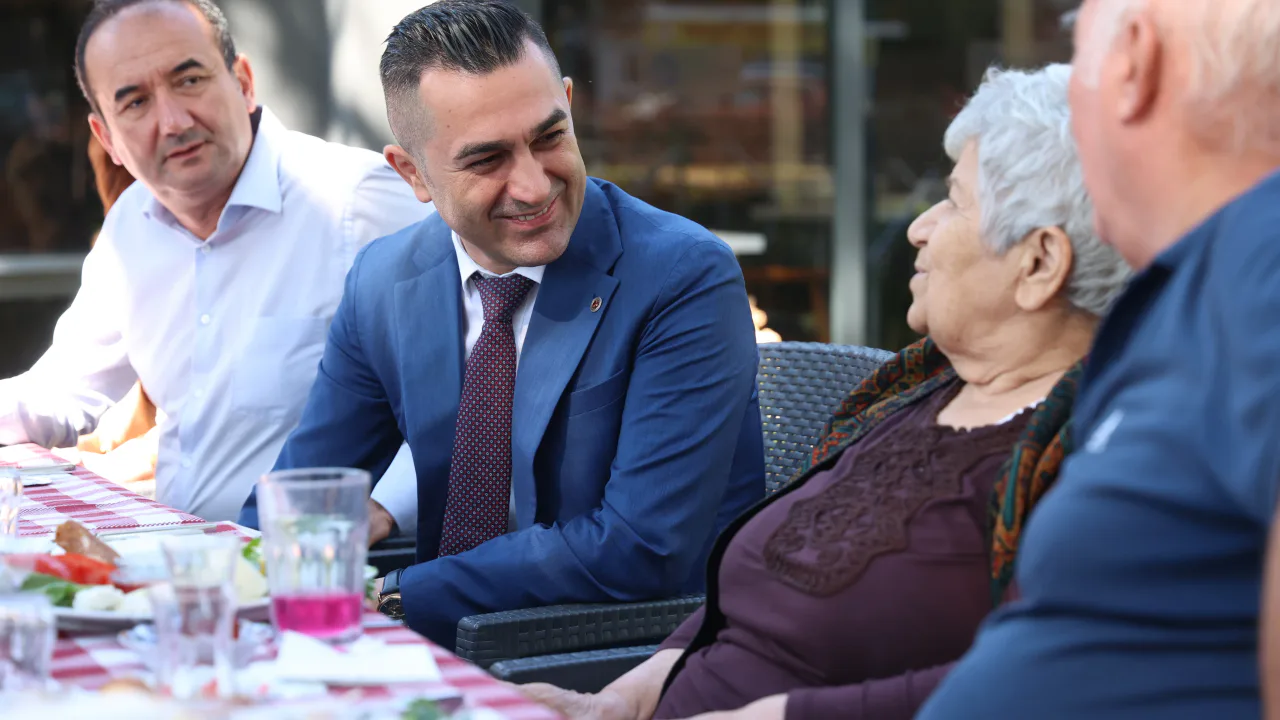 Antalya'da Mavi Ev Alzheimer Hastalarına Moral Oldu