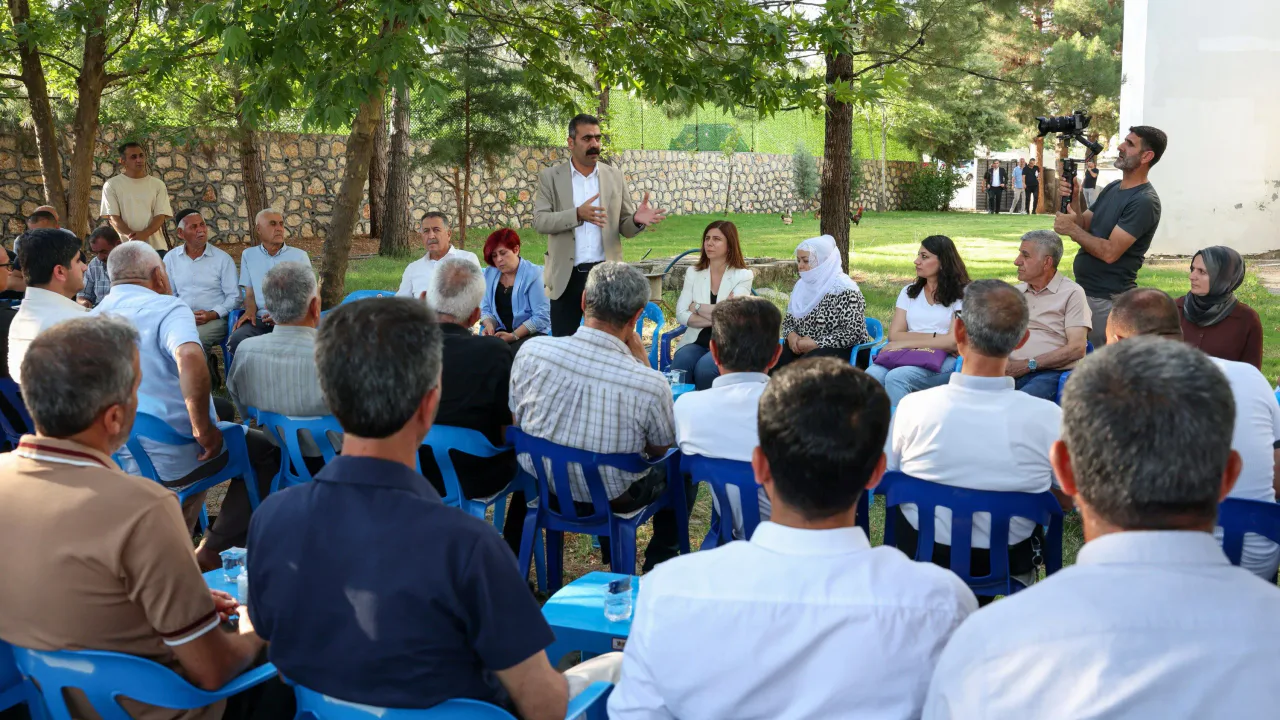 Diyarbakır Büyükşehir Belediyesi Halk Buluşması Silvan'da Yapıldı