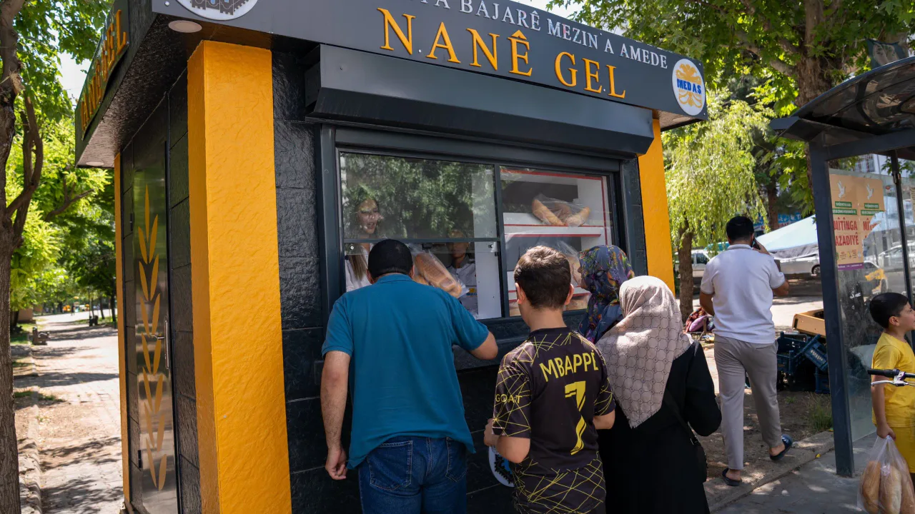 Diyarbakır Halk Ekmek Fabrikası Üretime Başladı