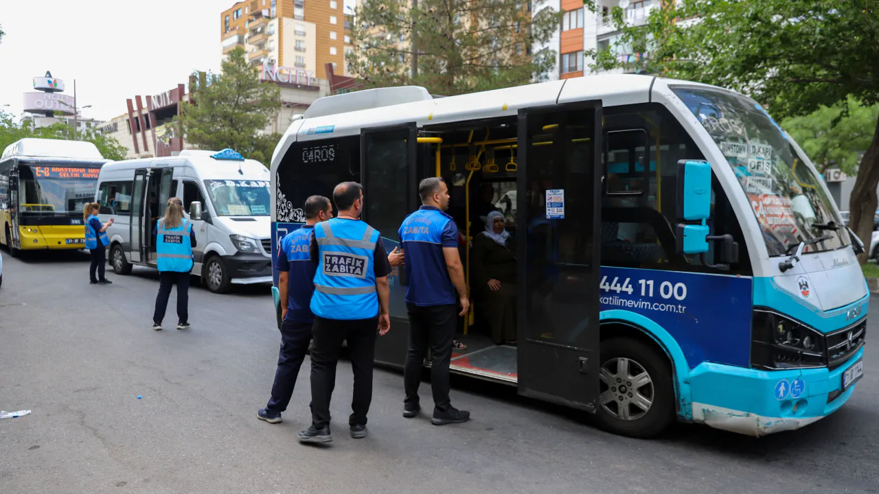 Diyarbakır'da Toplu Taşıma Araçlarına Klima Denetimi Yapıldı