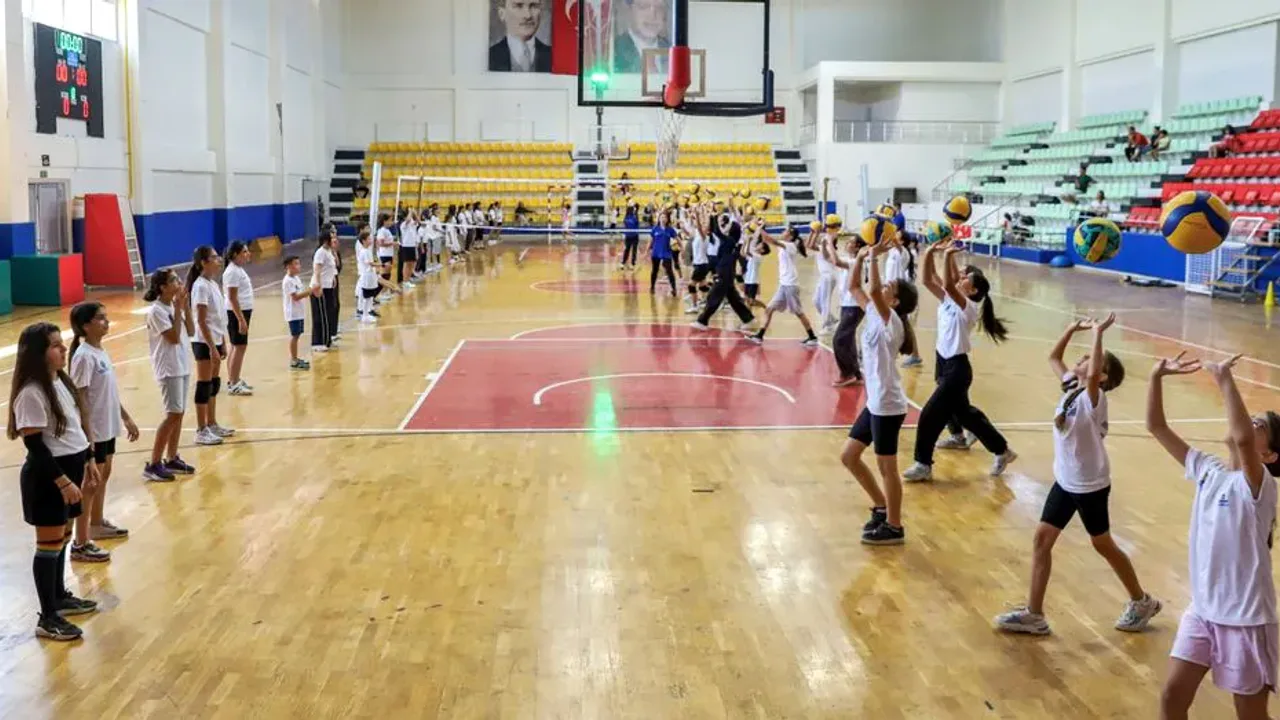 Diyarbakır Büyükşehir Belediyesi Yaz Spor Okulları Tamamlandı