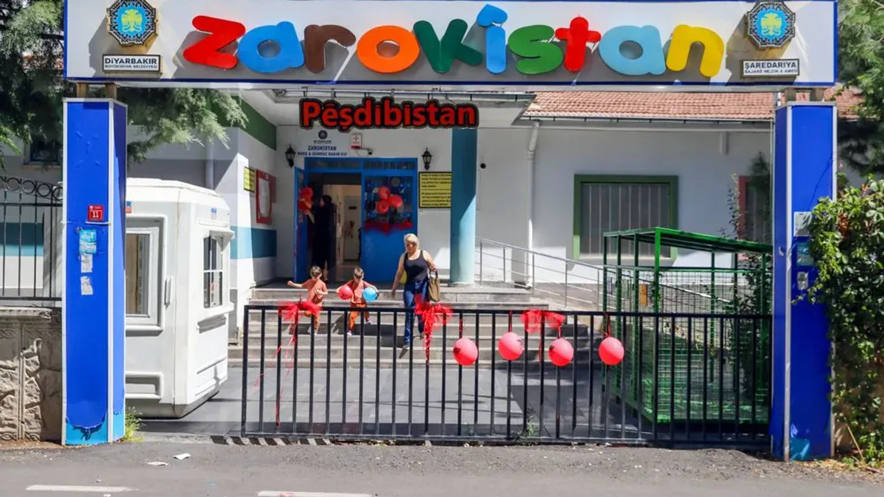 Diyarbakır'da Zarokistan Kreşlerinde Yeni Dönem Başladı