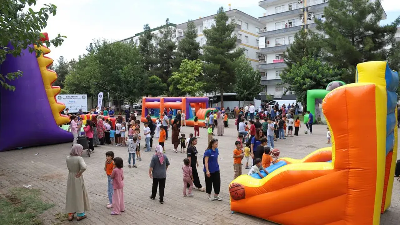 Diyarbakır Ahmed Arif Parkı'nda Çocuk Spor Şenliği Düzenlendi