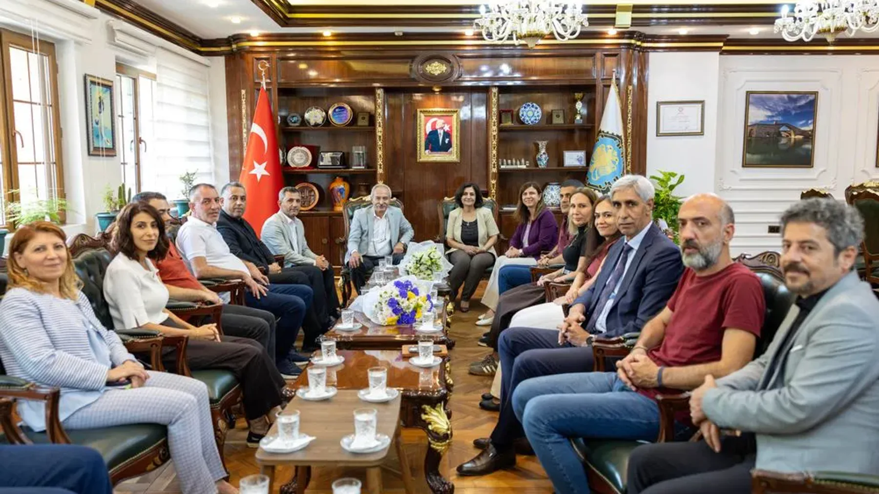Emin Ayverdi konulu haberin kapak görseli