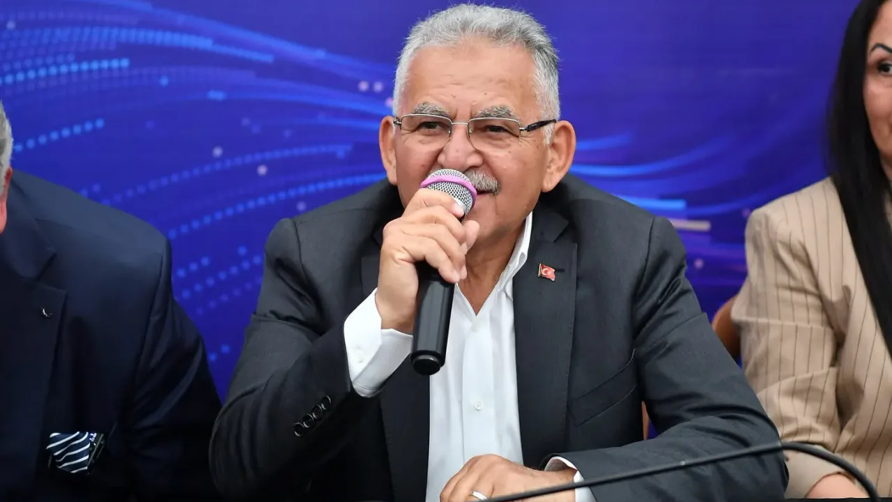 Başkan Büyükkılıç Melikgazi'de Vatandaşlarla Buluştu