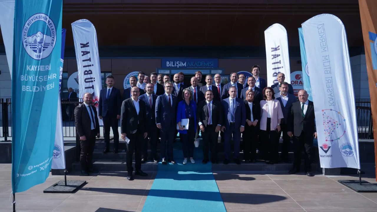 TÜBİTAK Bilim Merkezleri Kayseri'de Bir Araya Geldi