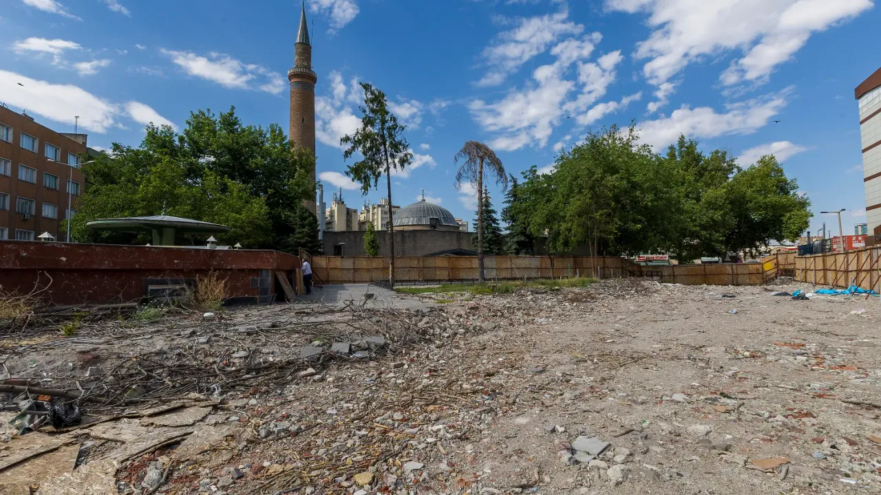Camikebir kentsel dönüşüm alanında arkeolojik kazılar başlıyor
