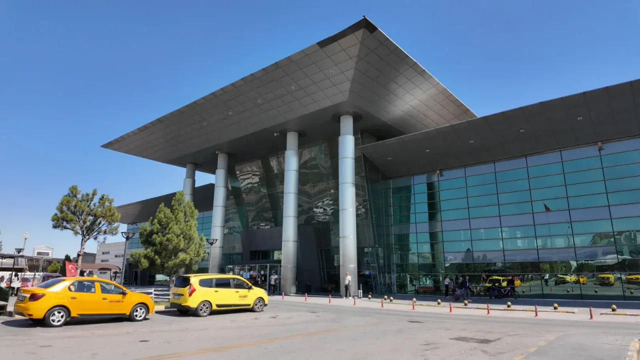 Kayseri Şehir Terminali'nde Kapsamlı Yenileme Başladı