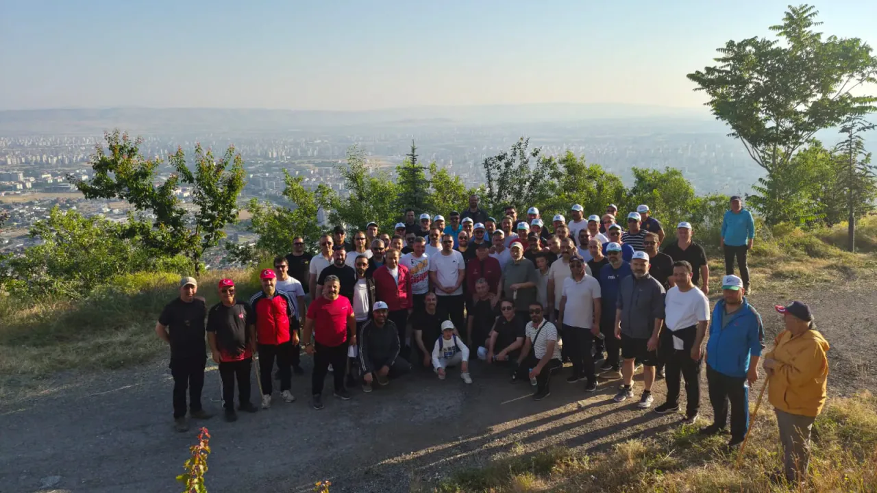 Büyükkılıç, Ulaşım A.Ş. Personeliyle Sabah Yürüyüşünde Buluştu