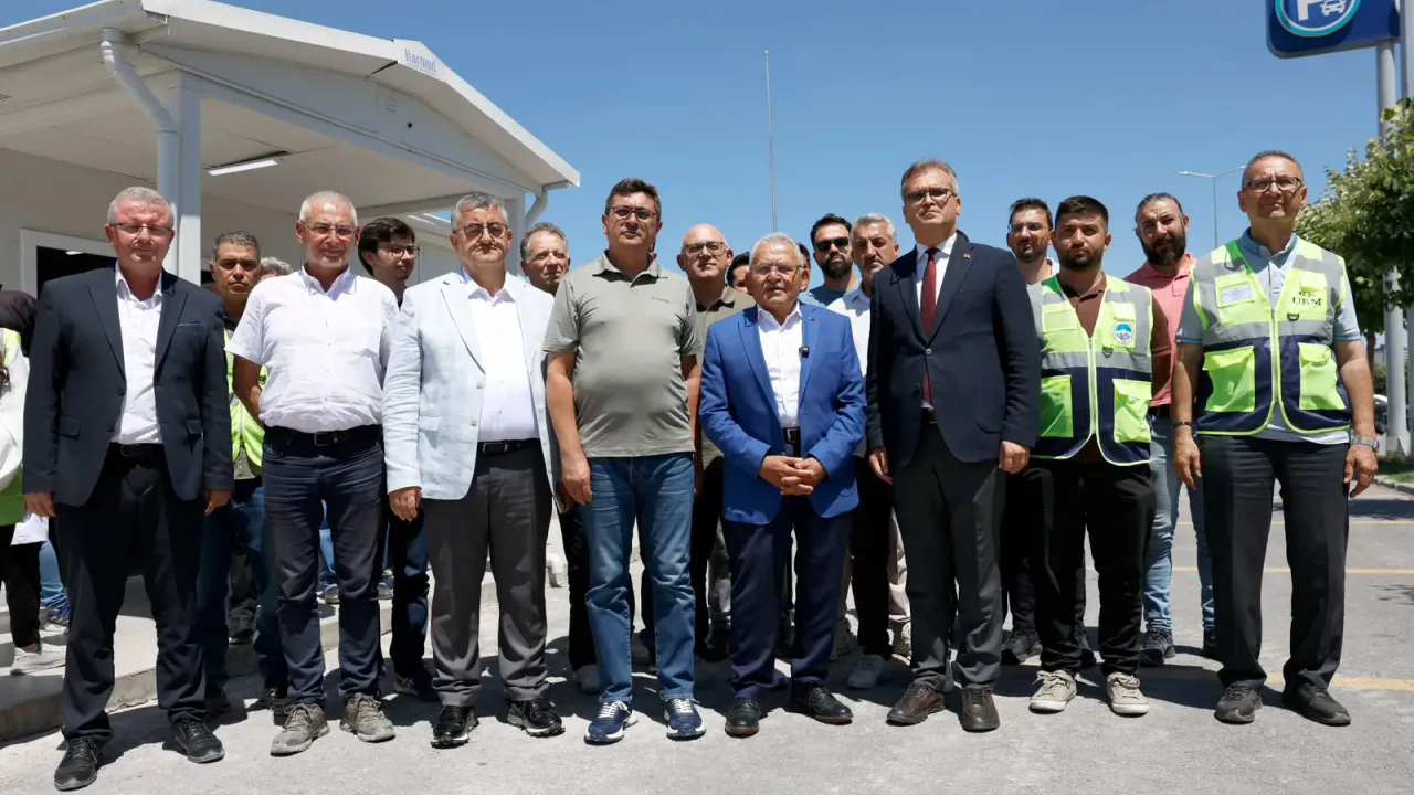 Başkan Büyükkılıç, Kartal Kavşağı Projesi'ni Yerinde İnceledi