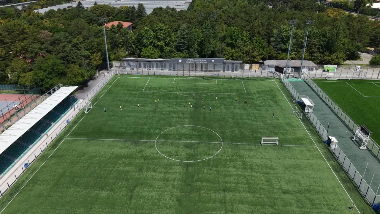 Kayseri Yaz Spor Okulları 10 Bin 500 Öğrenciyle Başladı