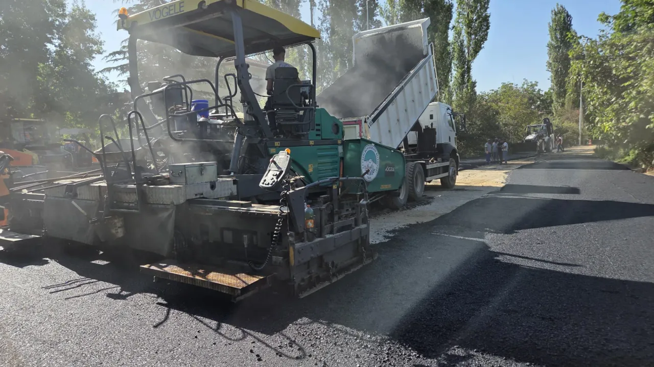 Kayseri Yahyalı'da 35 Milyon Liralık Sıcak Asfalt Çalışması Başladı