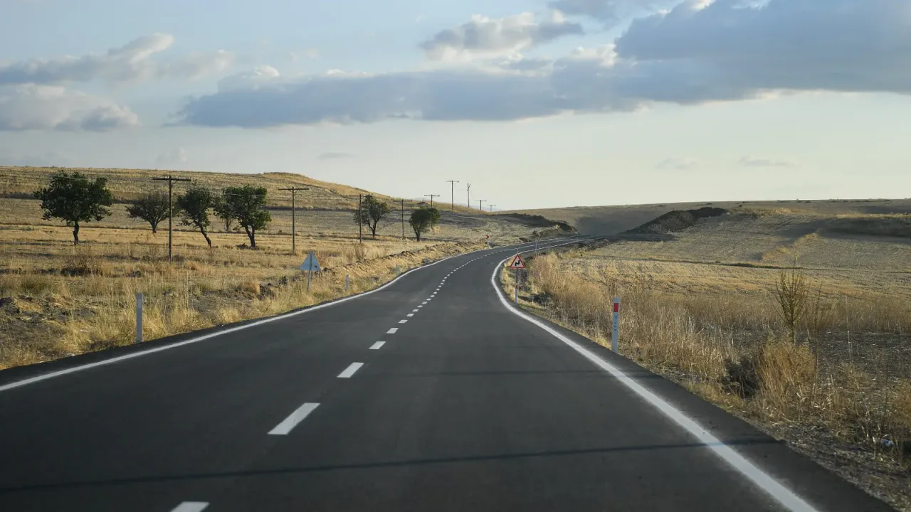 Yeşilhisar'da 40 Milyon TL'lik Sıcak Asfalt Yatırımı