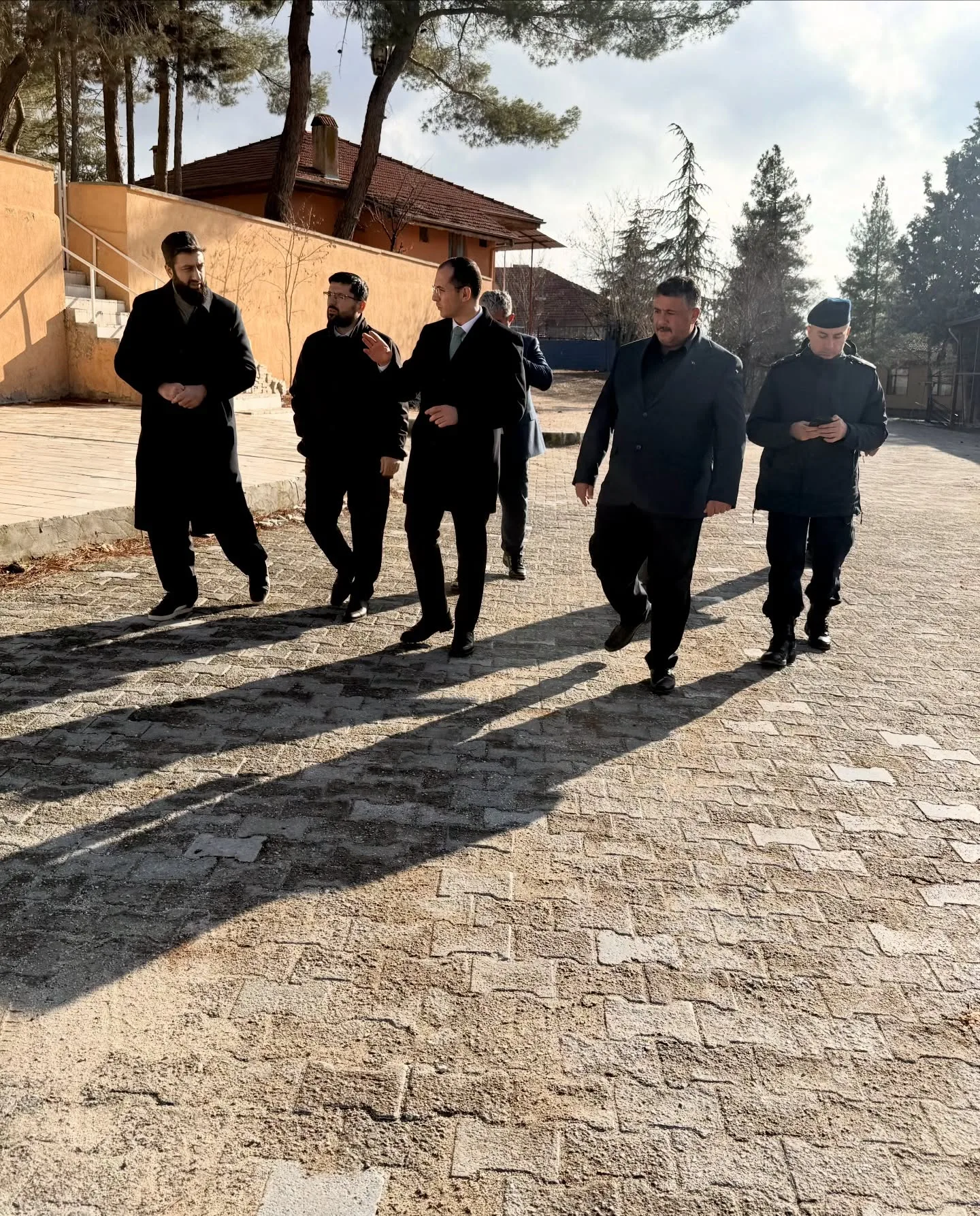 Çavdır Kaymakamı Özgü Özen Büyükalan Köyü’nde incelemelerde bulundu